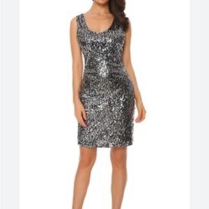 Star Box Women’s Silver Sequin Round Neck Bodycon Sleeveless Mini Dress Size M